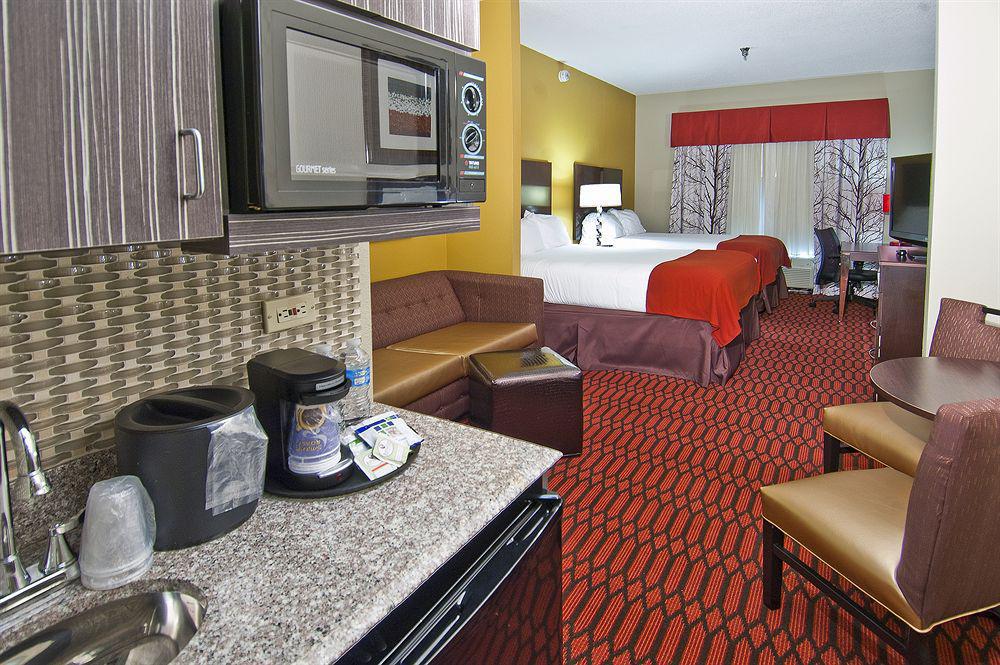Express & By Ihg Hotel