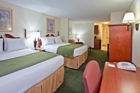 Hotel Express & By Ihg Olive Branch