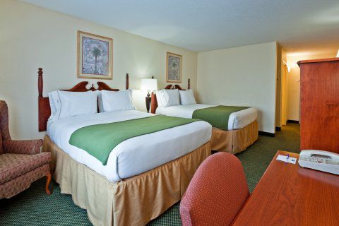 Express & By Ihg