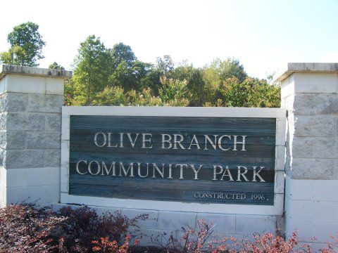 Express & By Ihg 2* Olive Branch