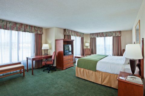 Hotel Express & By Ihg Olive Branch
